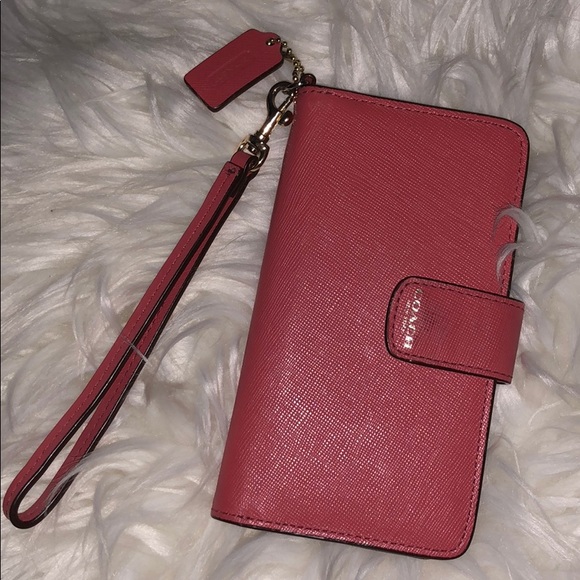 Coach Handbags - COACH IPhone 5 Wallet Wristlet Coach Handbags - COACH IPhone 5 Wallet Wristlet